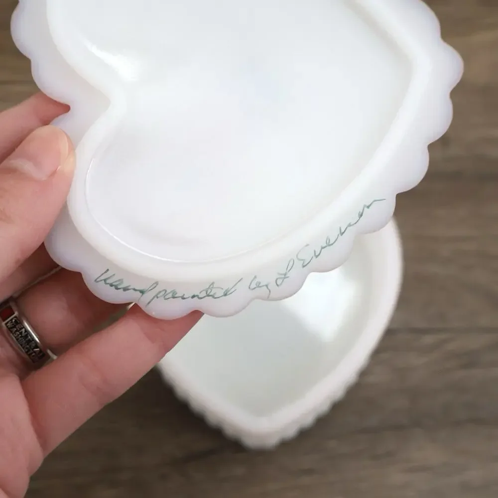 Vintage Fenton Heart Shaped Hand Painted Rose Garden Frosted Jewelry Trinket Box
